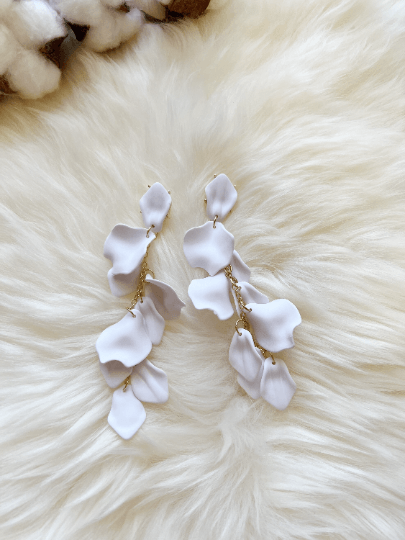 Pure white flowers earrings | frosted petals floral earrings | unique statement | bridal party wedding earrings - TuttyKnitty