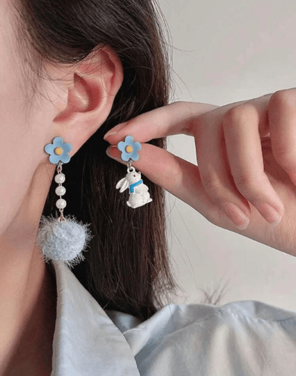 Rabbit and ribbon earrings | fluffy cloud earrings | Pearl dangle earrings | Mismatched earrings | Kawaii easter bunny earrings - TuttyKnitty