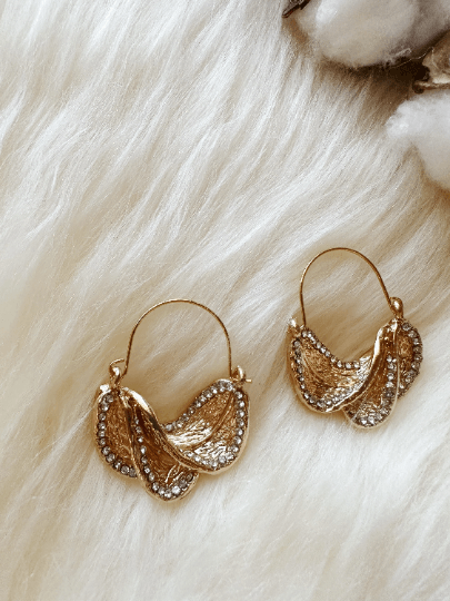 Rhinestone irregular shaped earrings| metal geometric earrings | gold art abstract statement stud earrings | open hoop O twisted earrings - TuttyKnitty