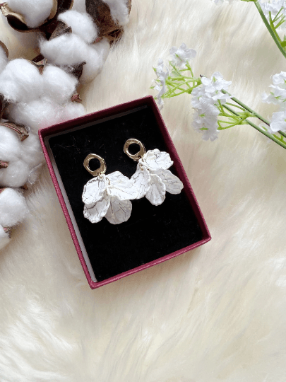 White pearlescent flowers earrings | frosted petals earrings | unique golden floral earrings | bridal party wedding earrings - TuttyKnitty