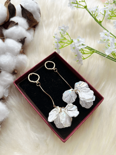 White pearlescent flowers earrings | frosted petals earrings | unique golden floral earrings | bridal party wedding earrings - TuttyKnitty