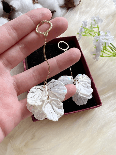 White pearlescent flowers earrings | frosted petals earrings | unique golden floral earrings | bridal party wedding earrings - TuttyKnitty